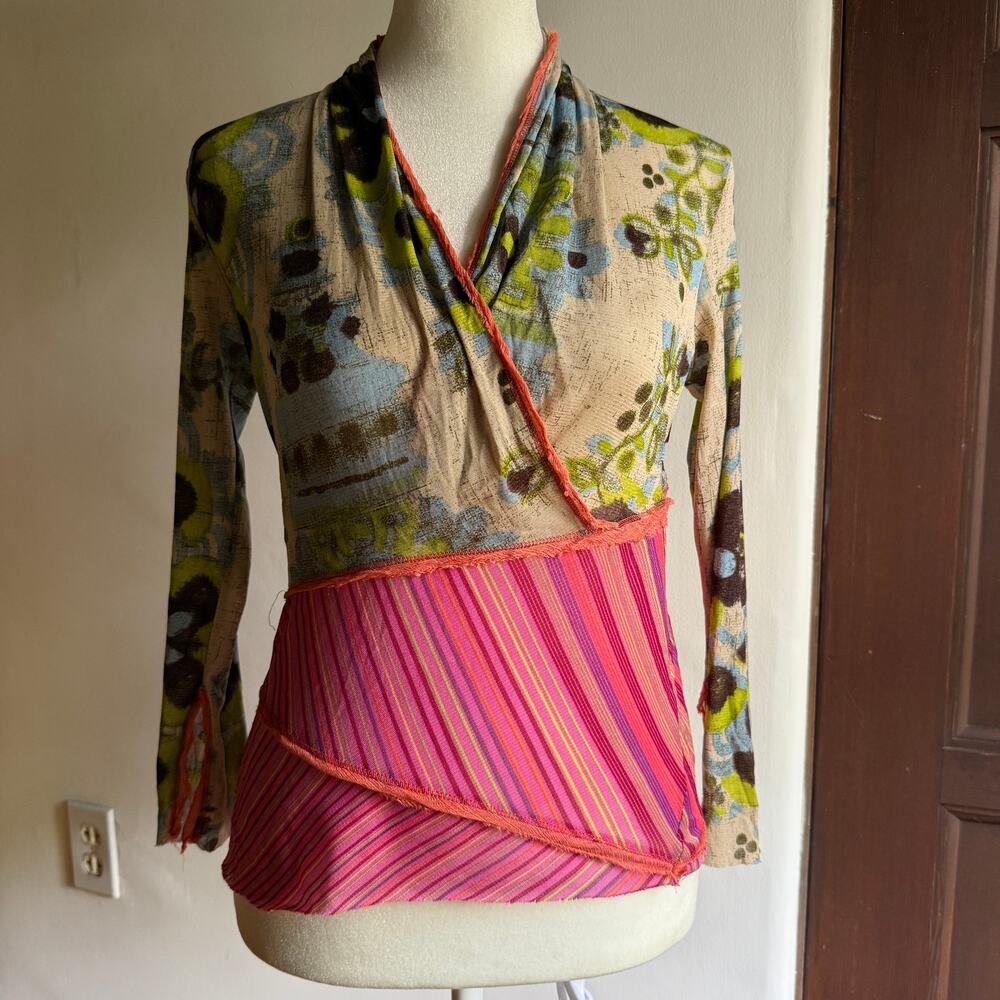Y2K Vintage One Step Art to wear Surplice Mesh Silk Trim Split Cuff Shirt Small